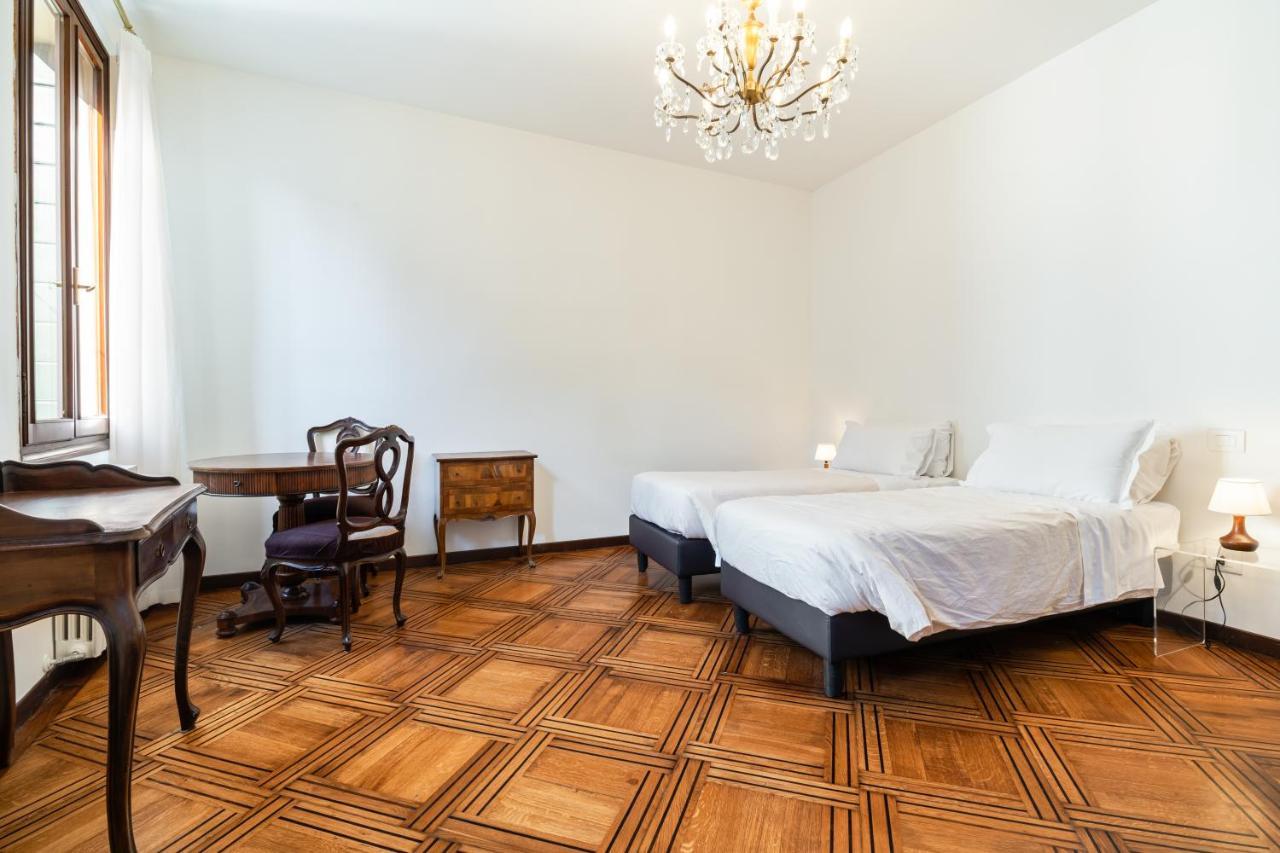 Del Remer Apartment - 5Mins From San Marco Sq เวนิส ภายนอก รูปภาพ