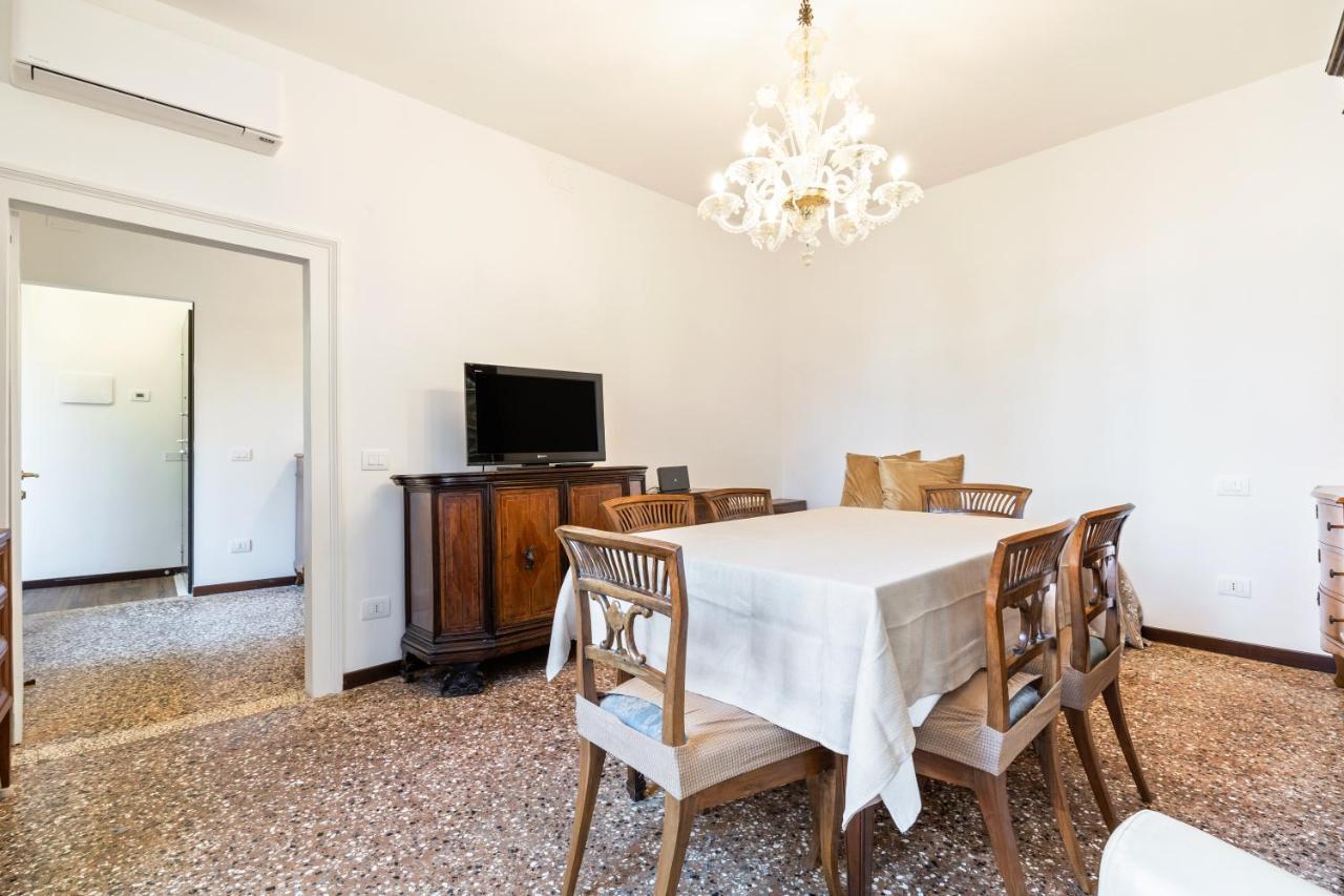 Del Remer Apartment - 5Mins From San Marco Sq เวนิส ภายนอก รูปภาพ